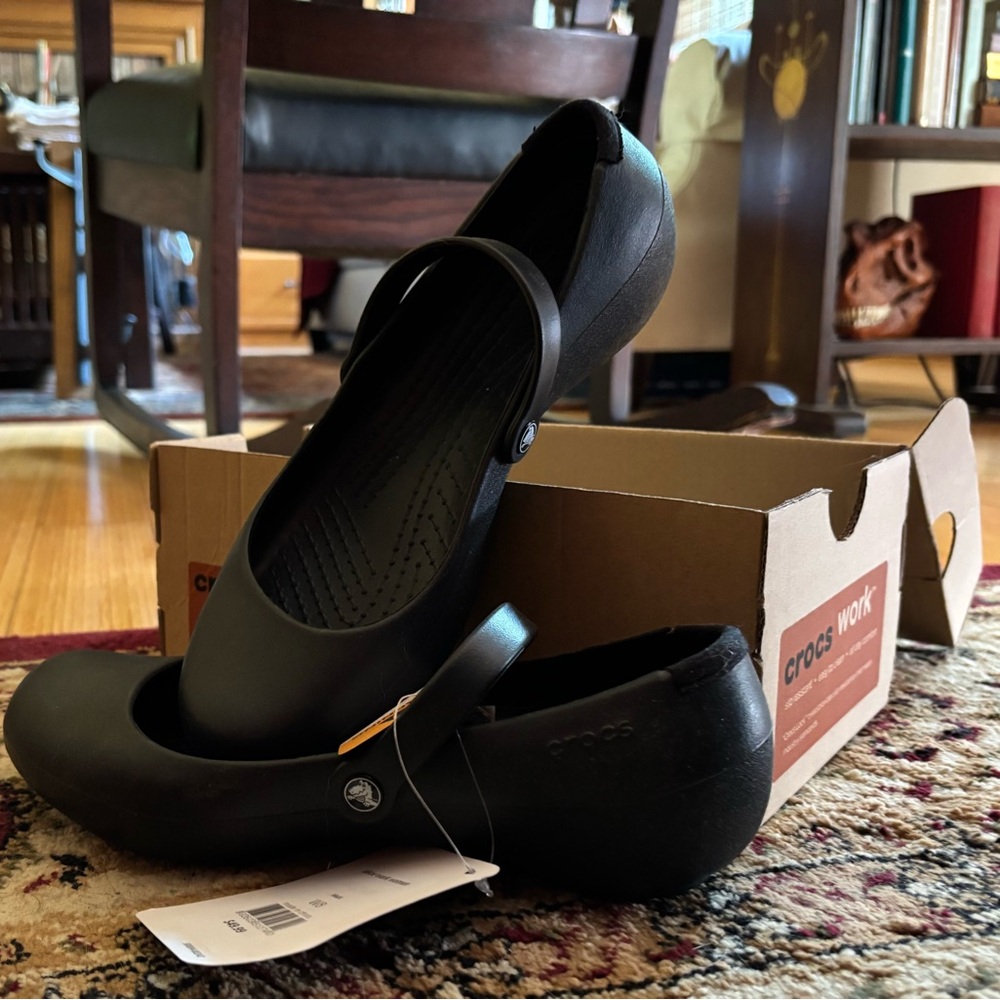 Crocs Women's Alice Work Mary Jane | Women's Size 8 Flats | NIB